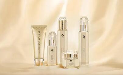 美妆时尚网站VS梵蜜琳|诠释的是时尚+美肌